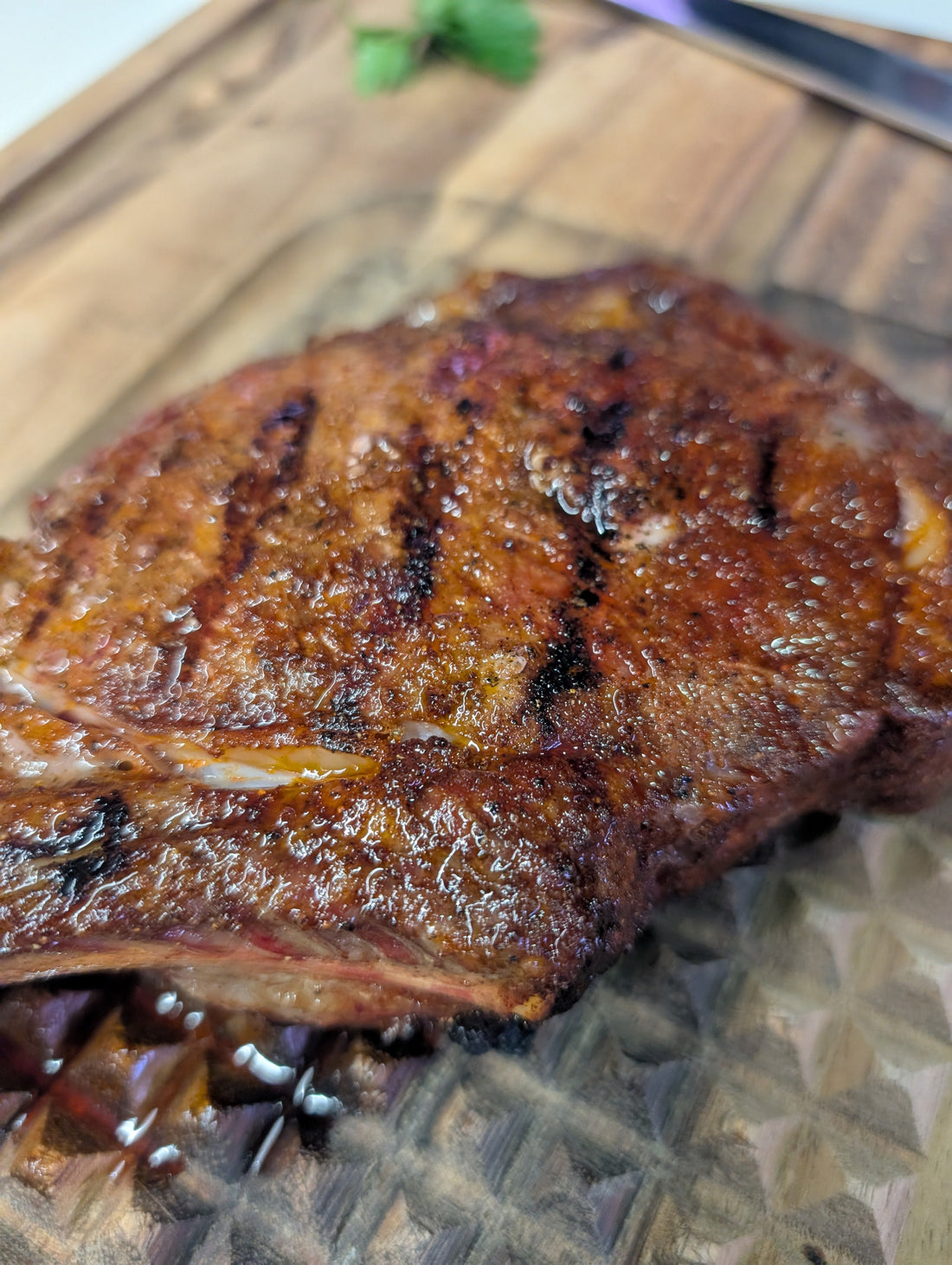 The Secret to a Steakhouse Crust (And Why the Best BBQ Isn't Perfect)